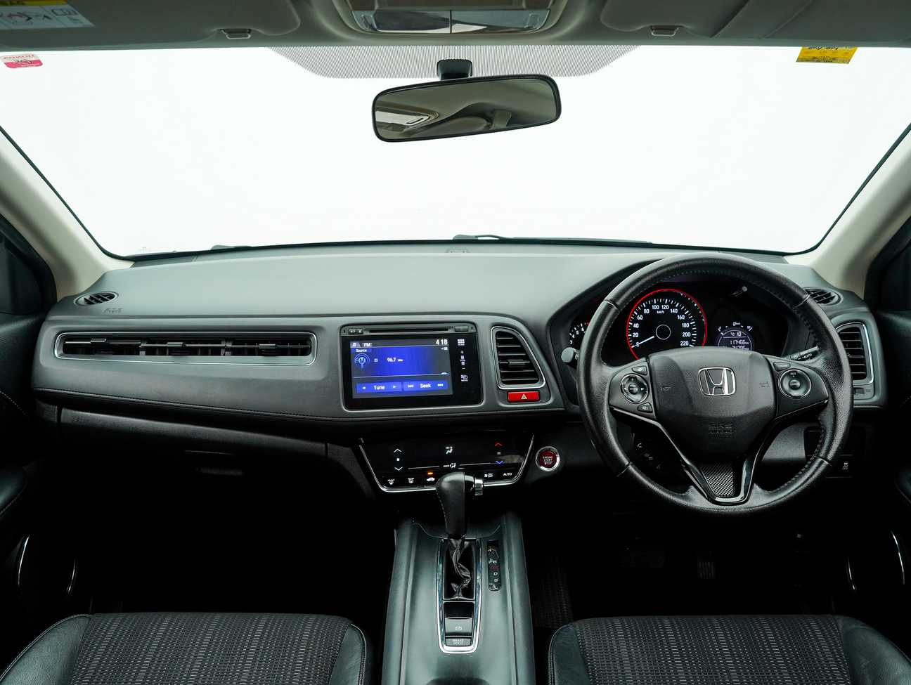 used 2016 Honda HR-V V 1.8