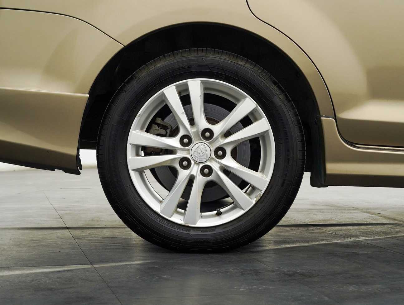 terpakai 2012 Proton Exora Bold CFE Premium 1.6