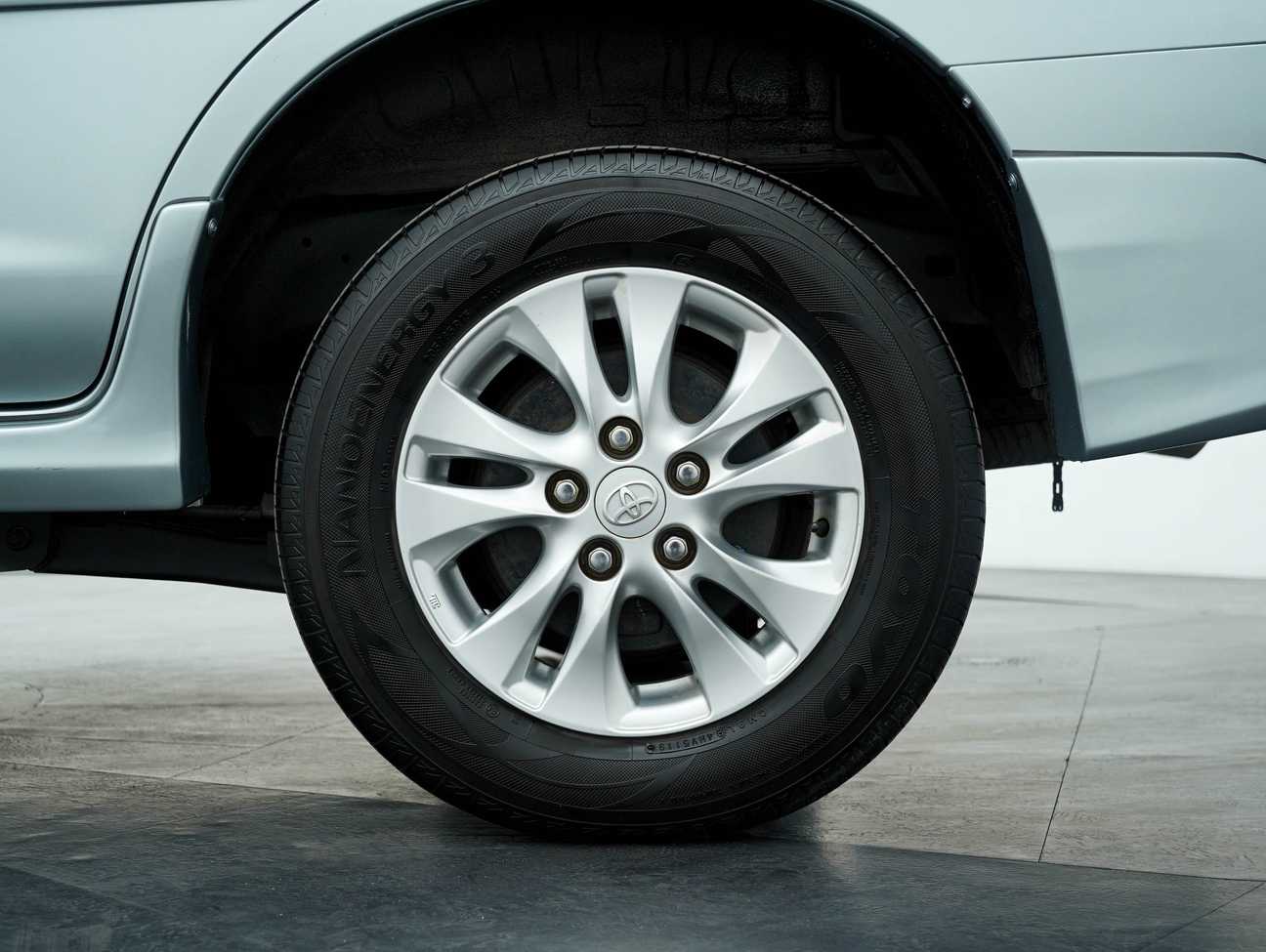 used 2016 Toyota Innova G 2.0