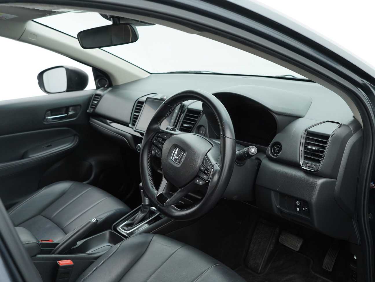 terpakai 2022 Honda City V Sensing 1.5