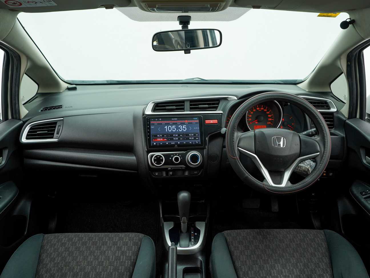 used 2014 Honda Jazz S 1.5