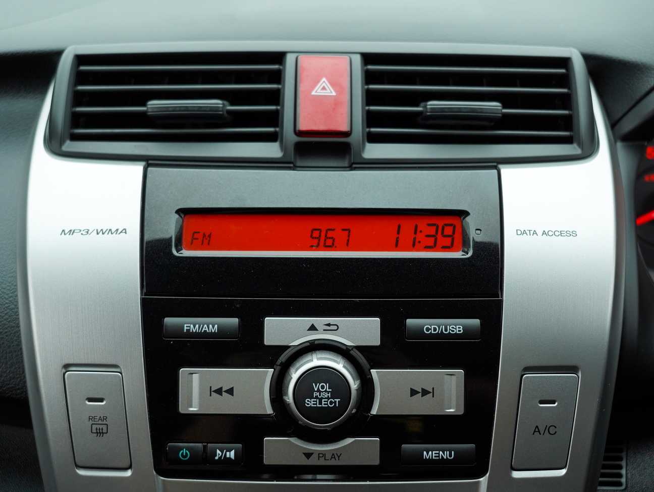 used 2010 Honda City E 1.5