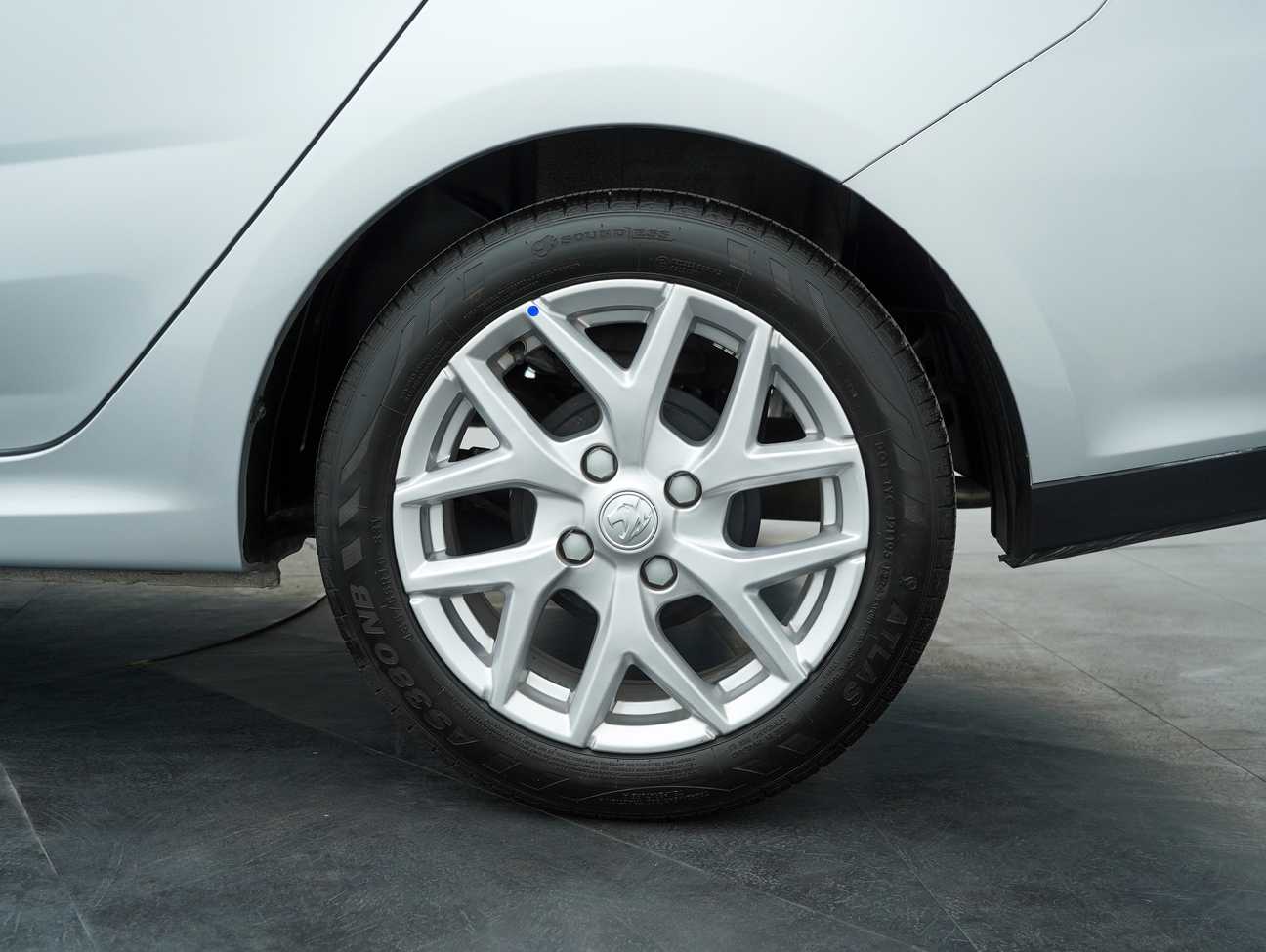 terpakai 2024 Proton Persona Executive 1.6