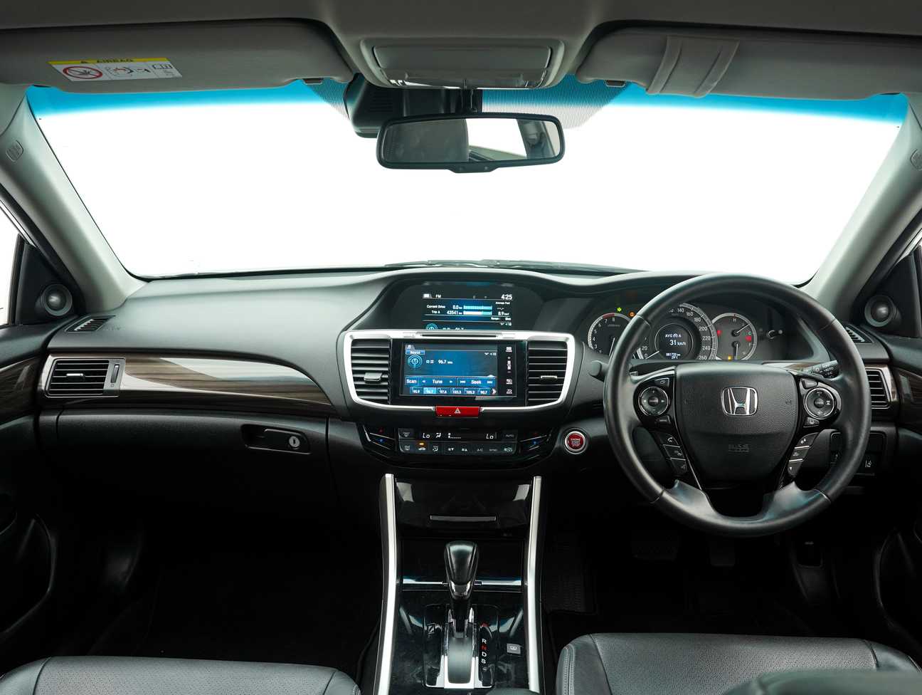 used 2019 Honda Accord VTi-L Advance 2.4