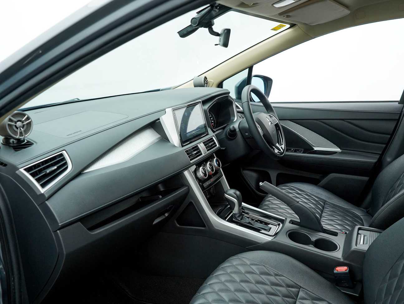 terpakai 2022 Mitsubishi Xpander  1.5