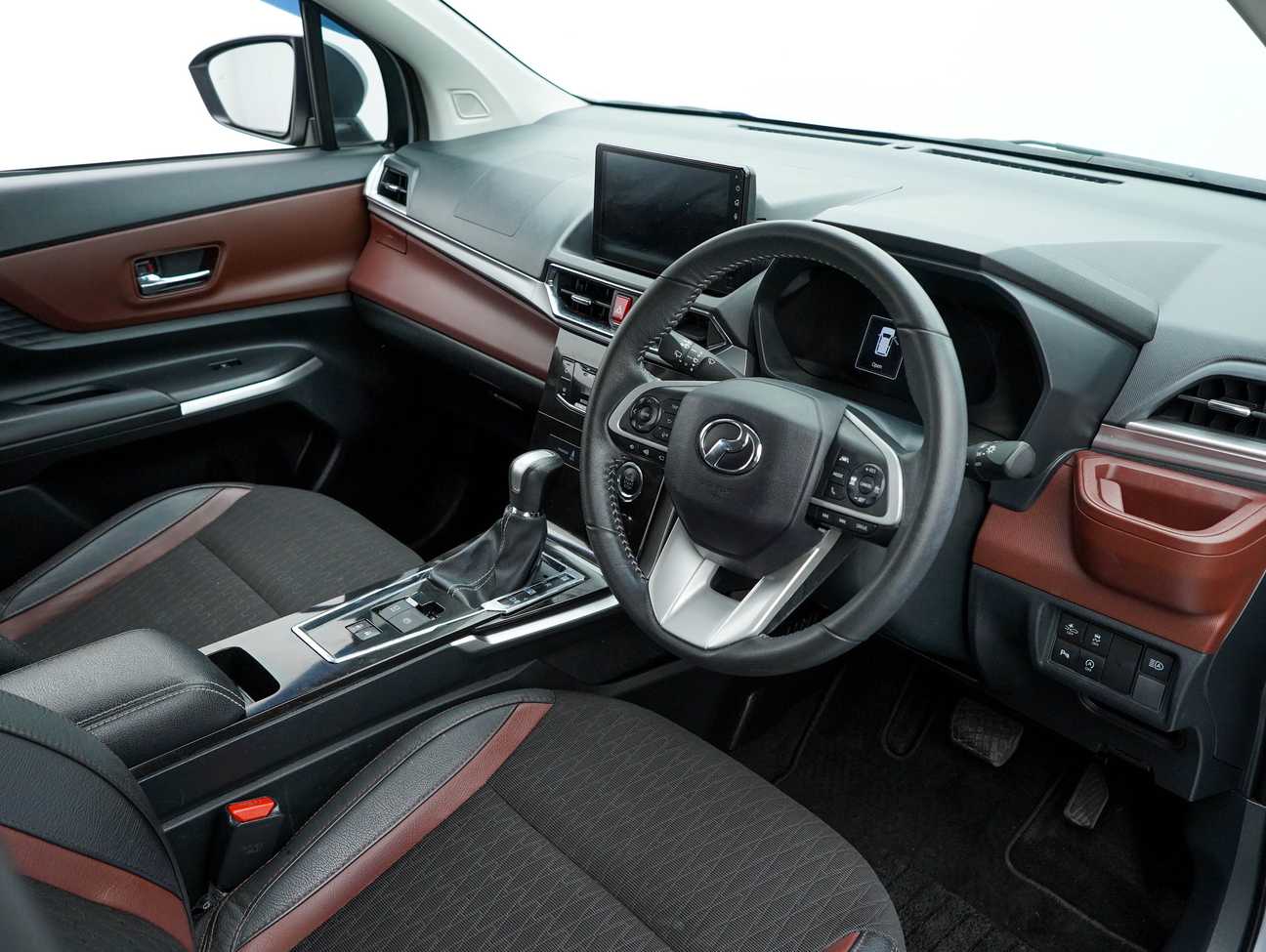 used 2024 Perodua Alza AV 1.5
