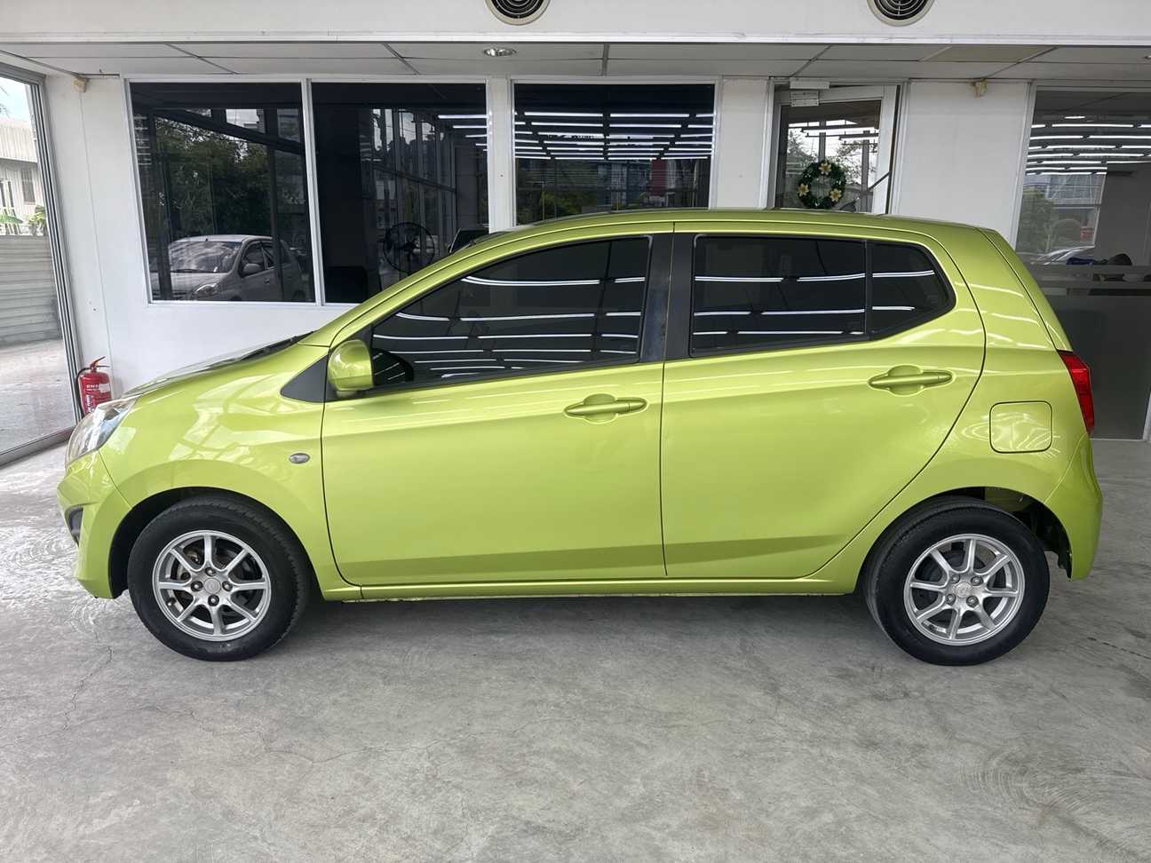 terpakai 2016 Perodua AXIA G 1.0