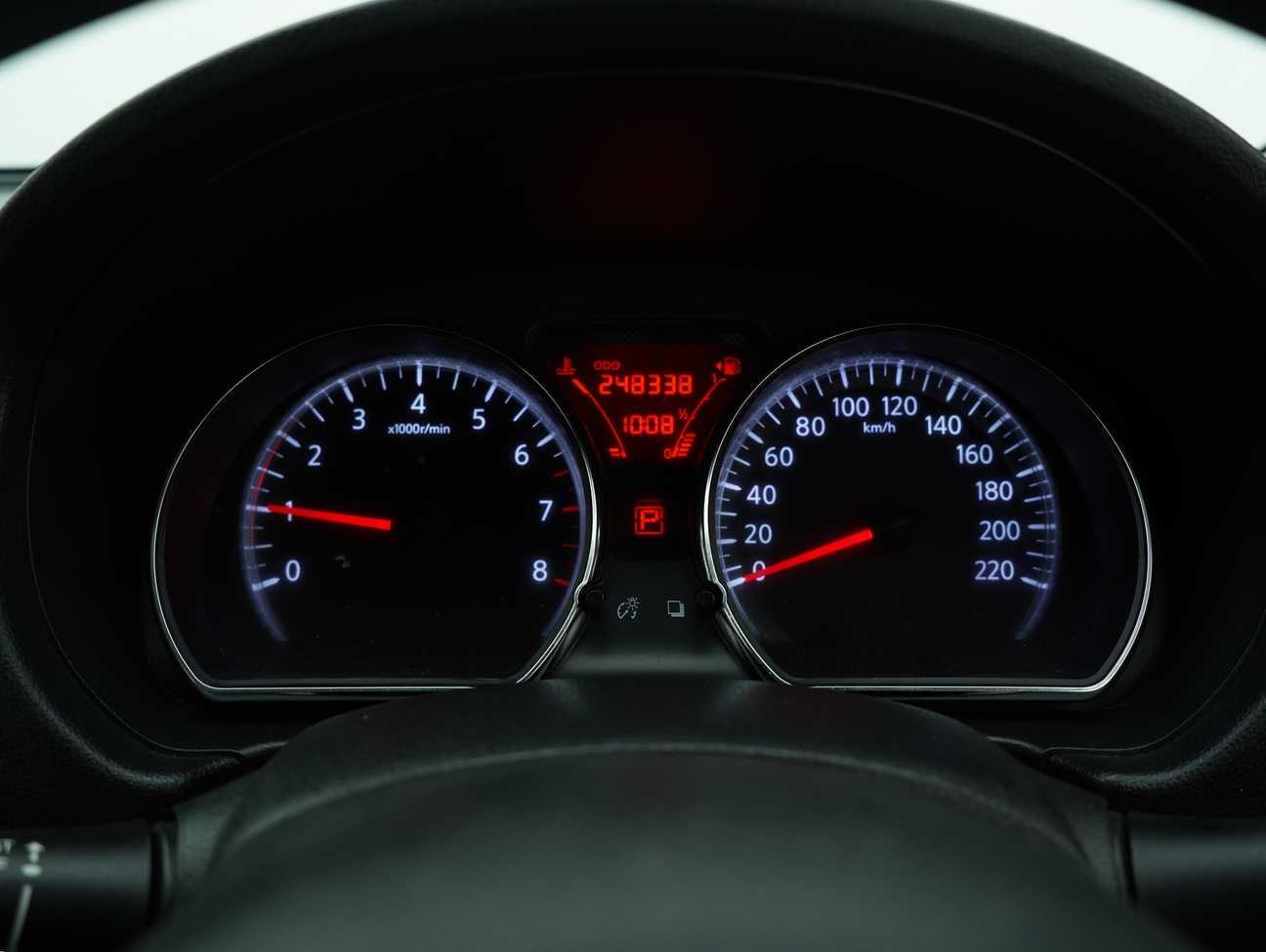 used 2013 Nissan Almera V 1.5
