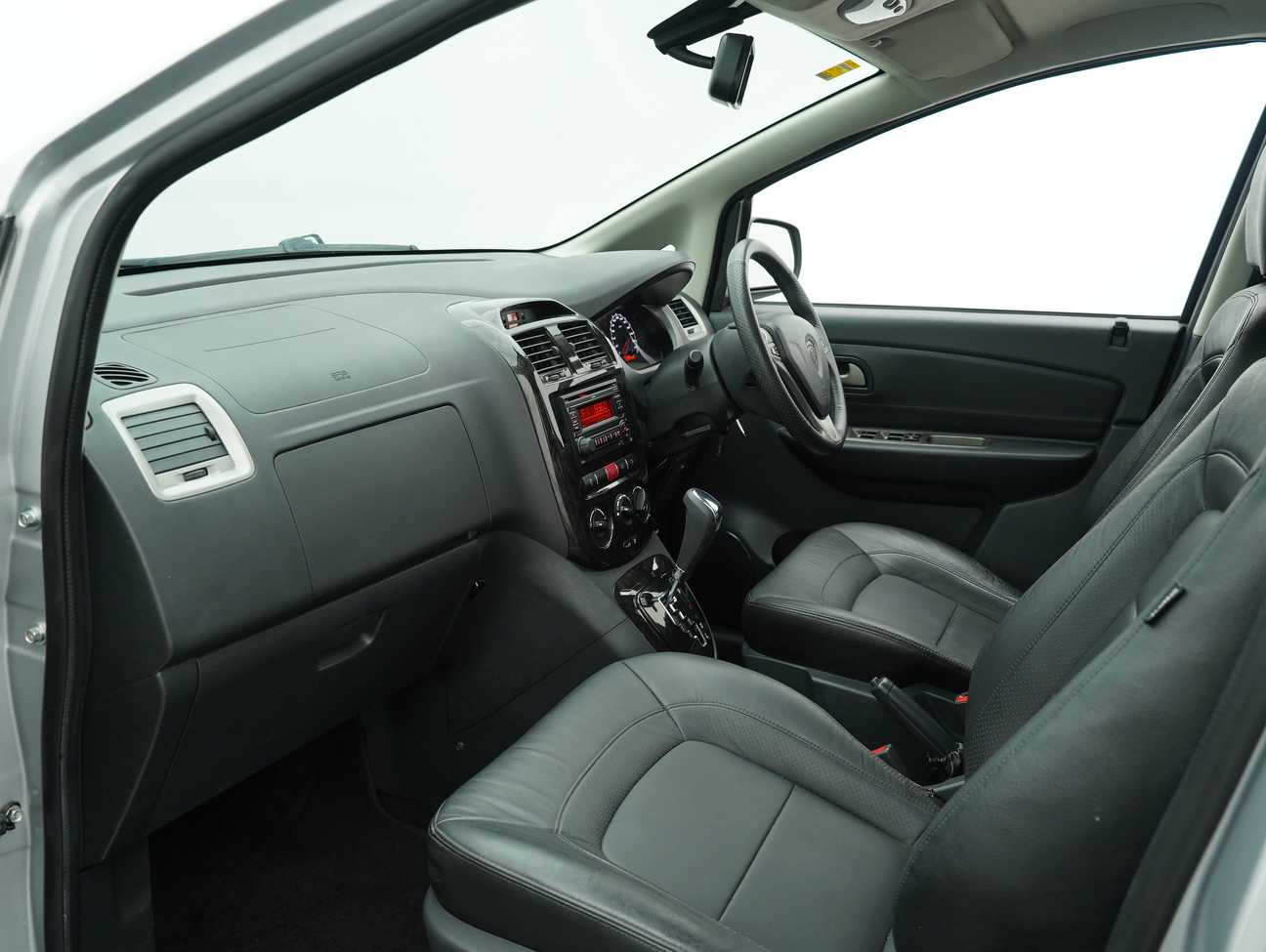 terpakai 2016 Proton Exora Turbo Premium 1.6