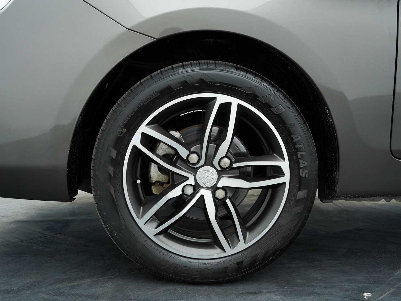 used 2022 Proton Saga Premium 1.3