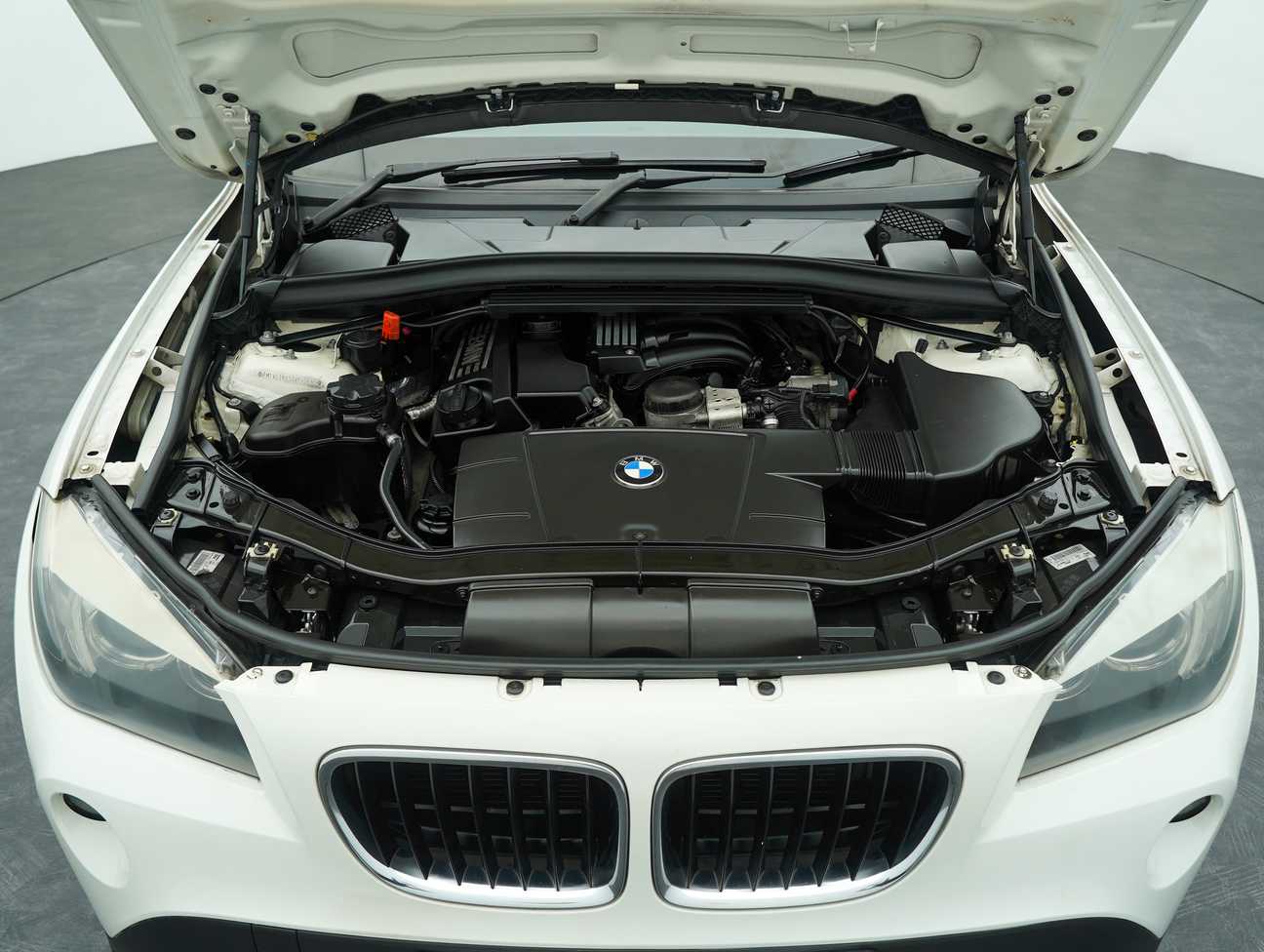 terpakai 2011 BMW X1 sDrive18i 2.0