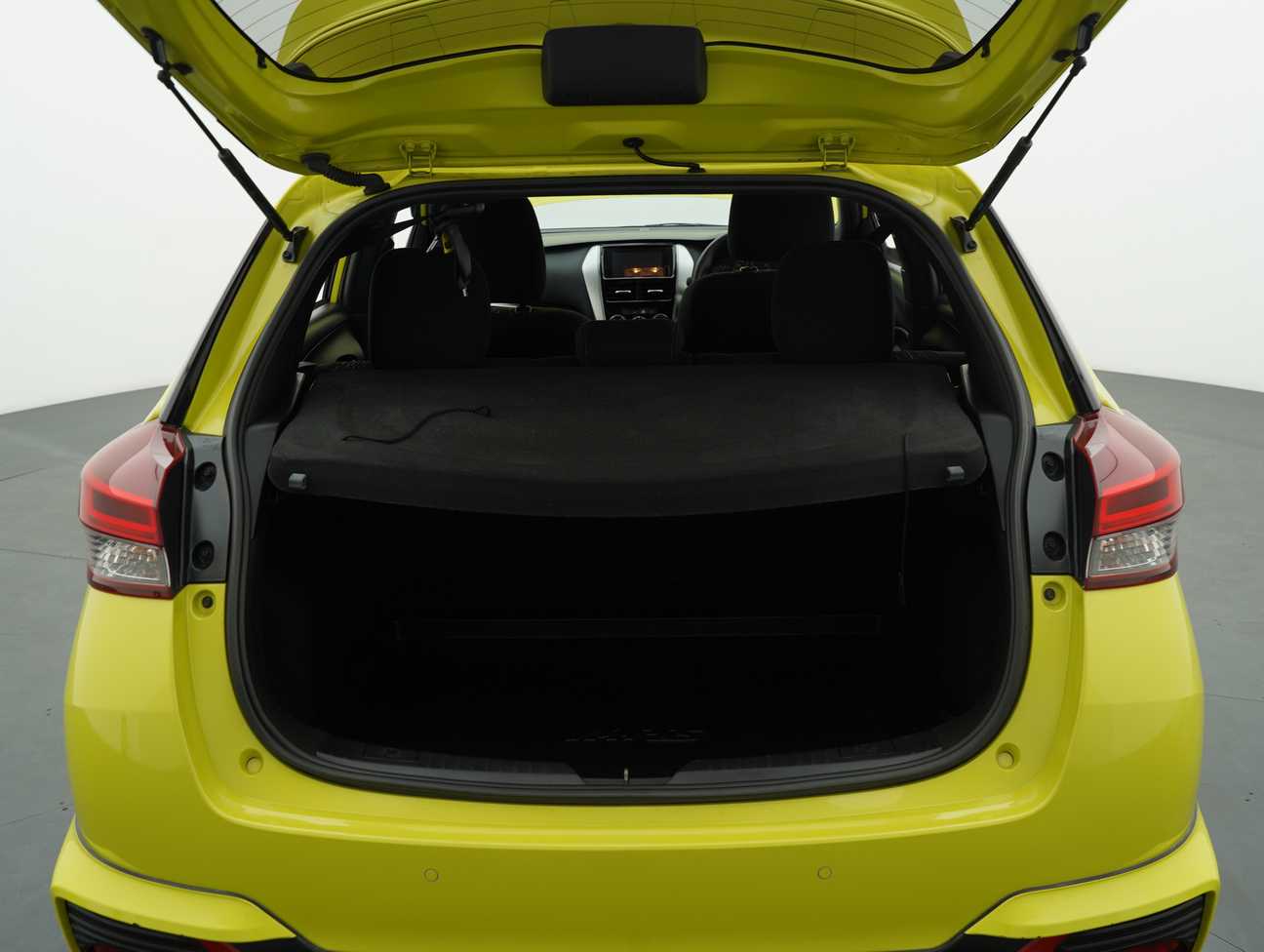 used 2019 Toyota YARIS E 1.5