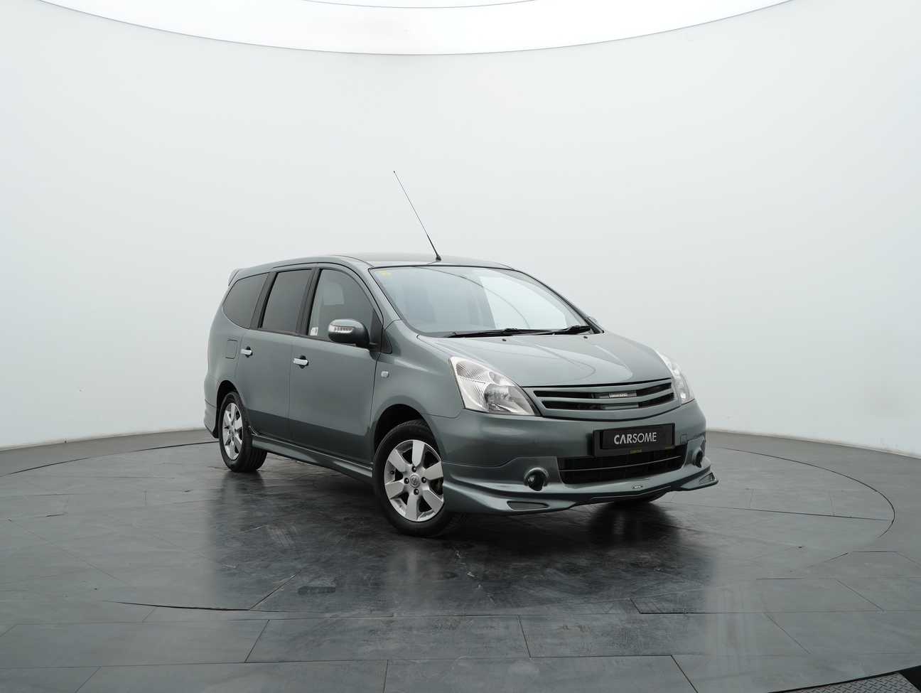 used 2013 Nissan Grand Livina CVTC Comfort 1.8