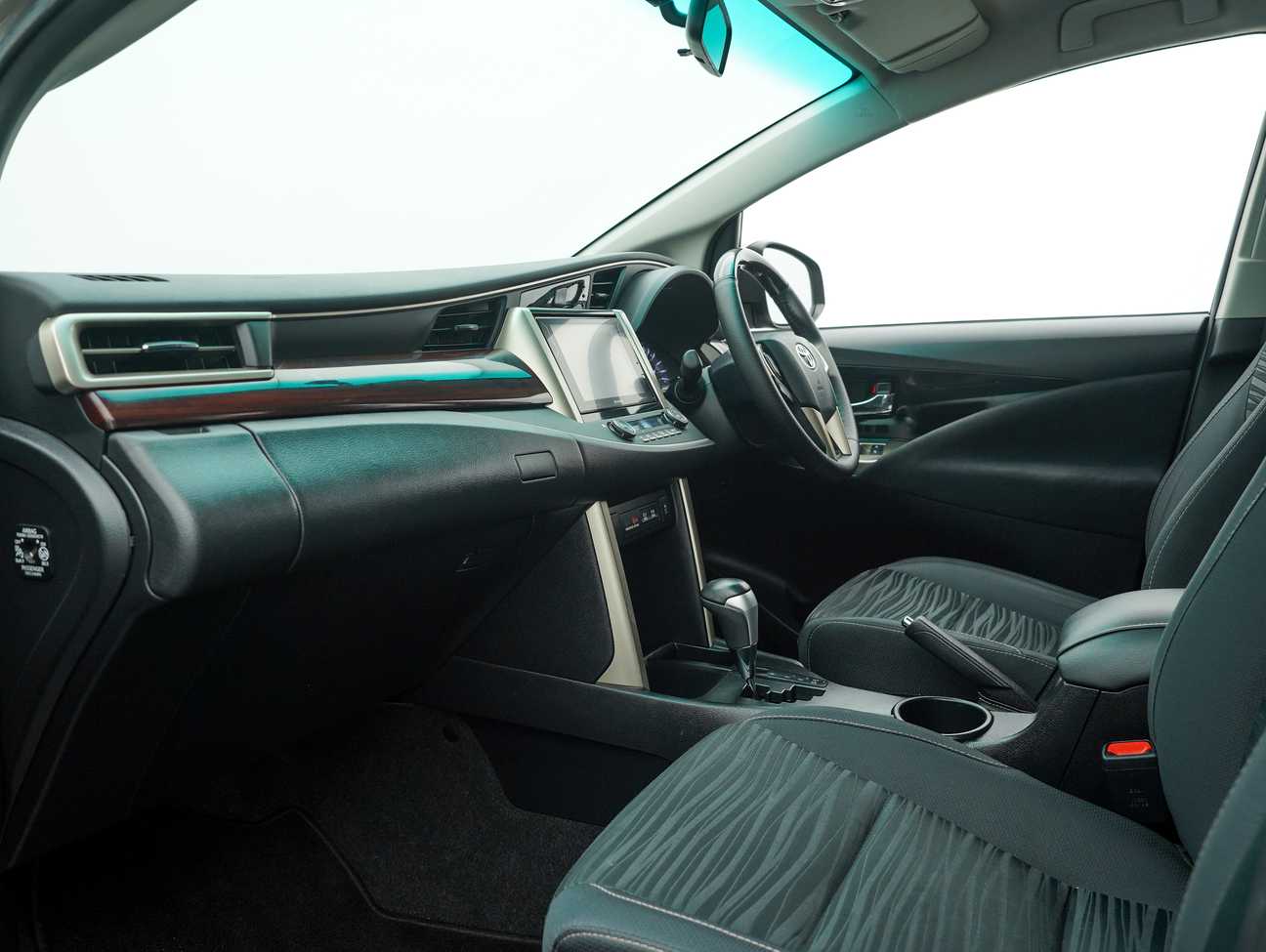 used 2019 Toyota Innova G 2.0