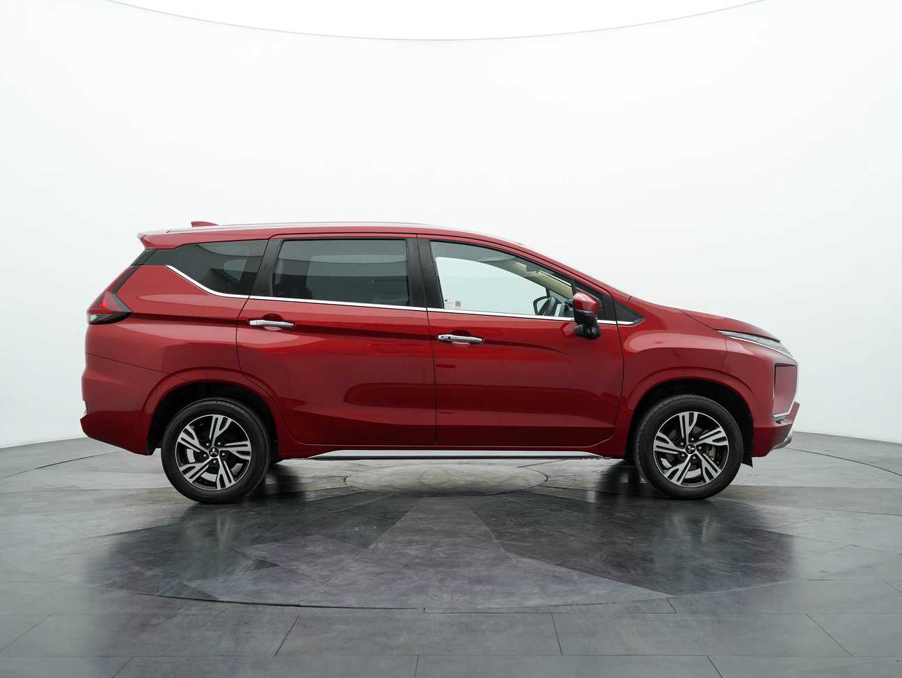used 2022 Mitsubishi Xpander  1.5