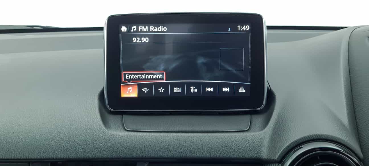 terpakai 2015 Mazda 2 SEDAN SKYACTIV-G 1.5