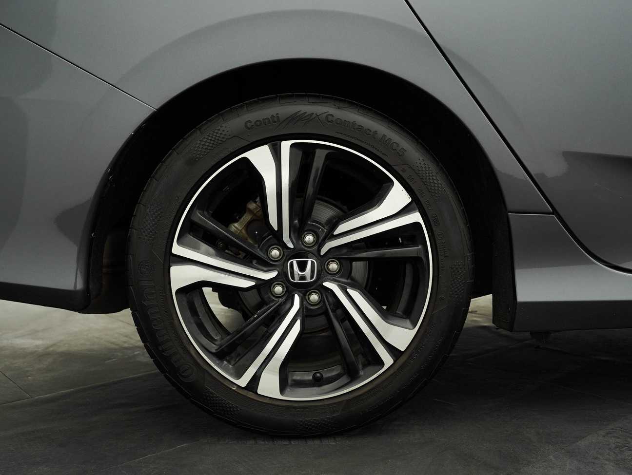 used 2016 Honda Civic TC-P 1.5