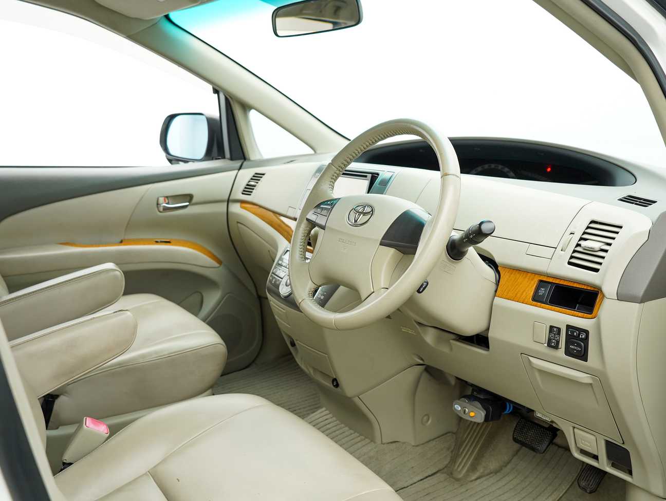 used 2009 Toyota Estima Aeras 2.4