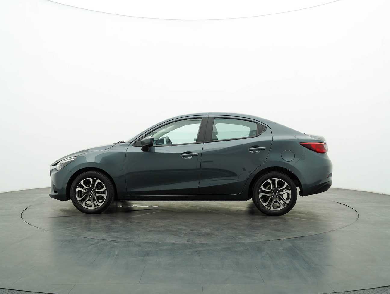 used 2016 Mazda 2 SKYACTIV-G (LED Headlight with DRL) 1.5