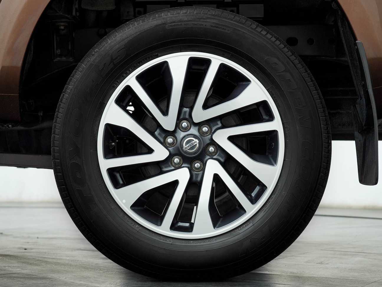 used 2018 Nissan Navara NP300 VL Dual Cab 2.5