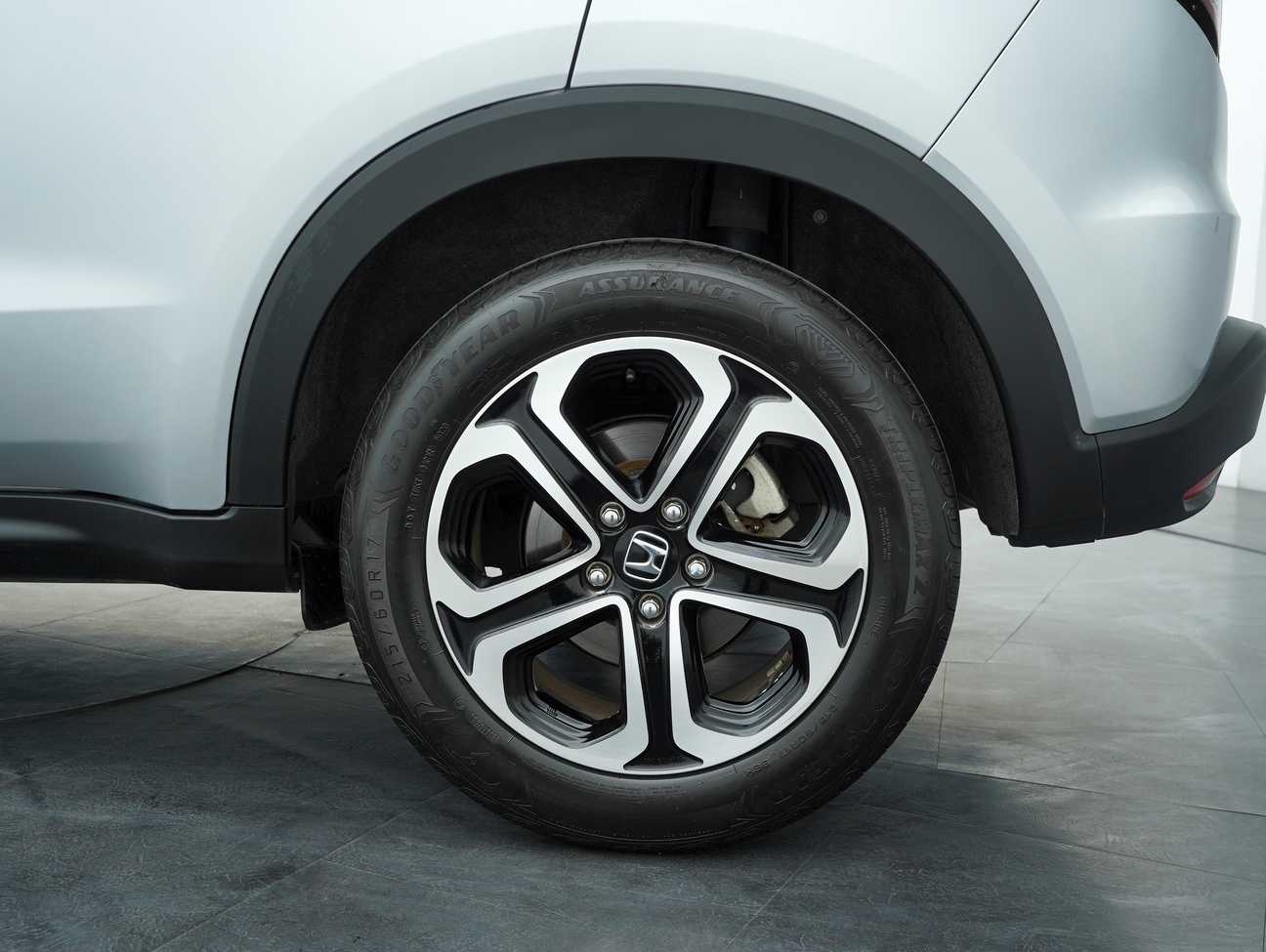 terpakai 2020 Honda HR-V V 1.8