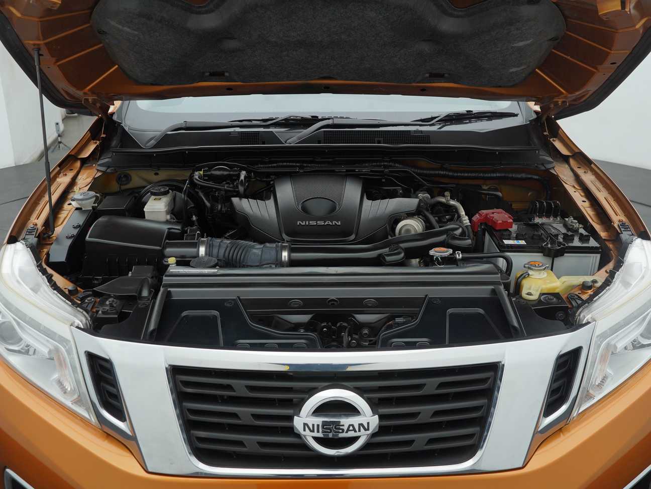 terpakai 2018 Nissan Navara NP300 VL Dual Cab 2.5