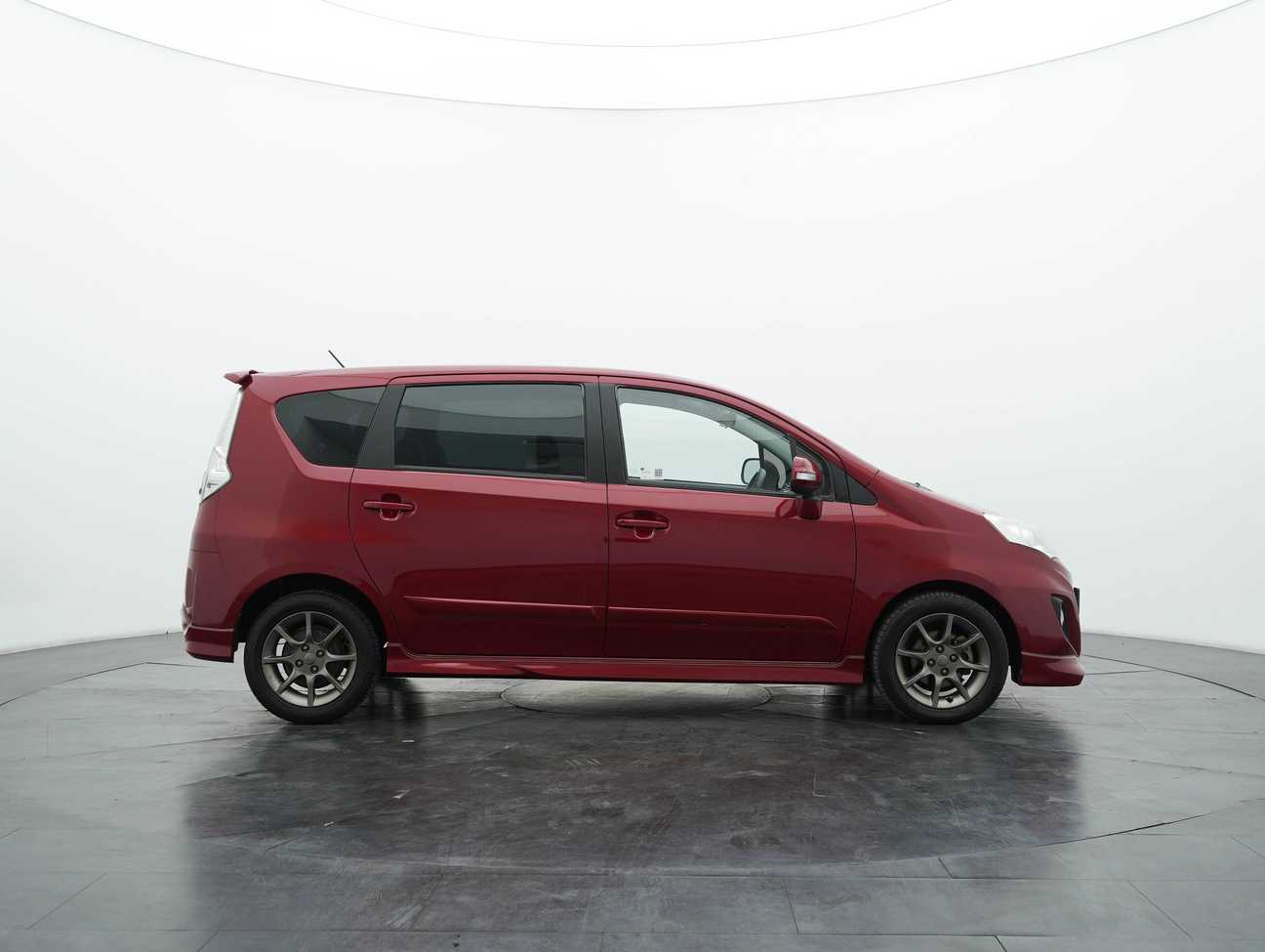 terpakai 2014 Perodua Alza Advance 1.5