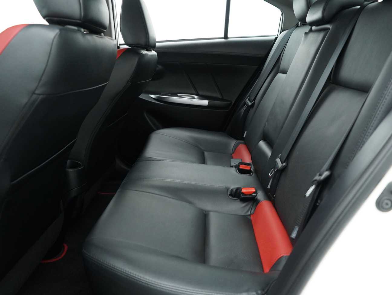 terpakai 2015 Toyota Vios TRD Sportivo 1.5
