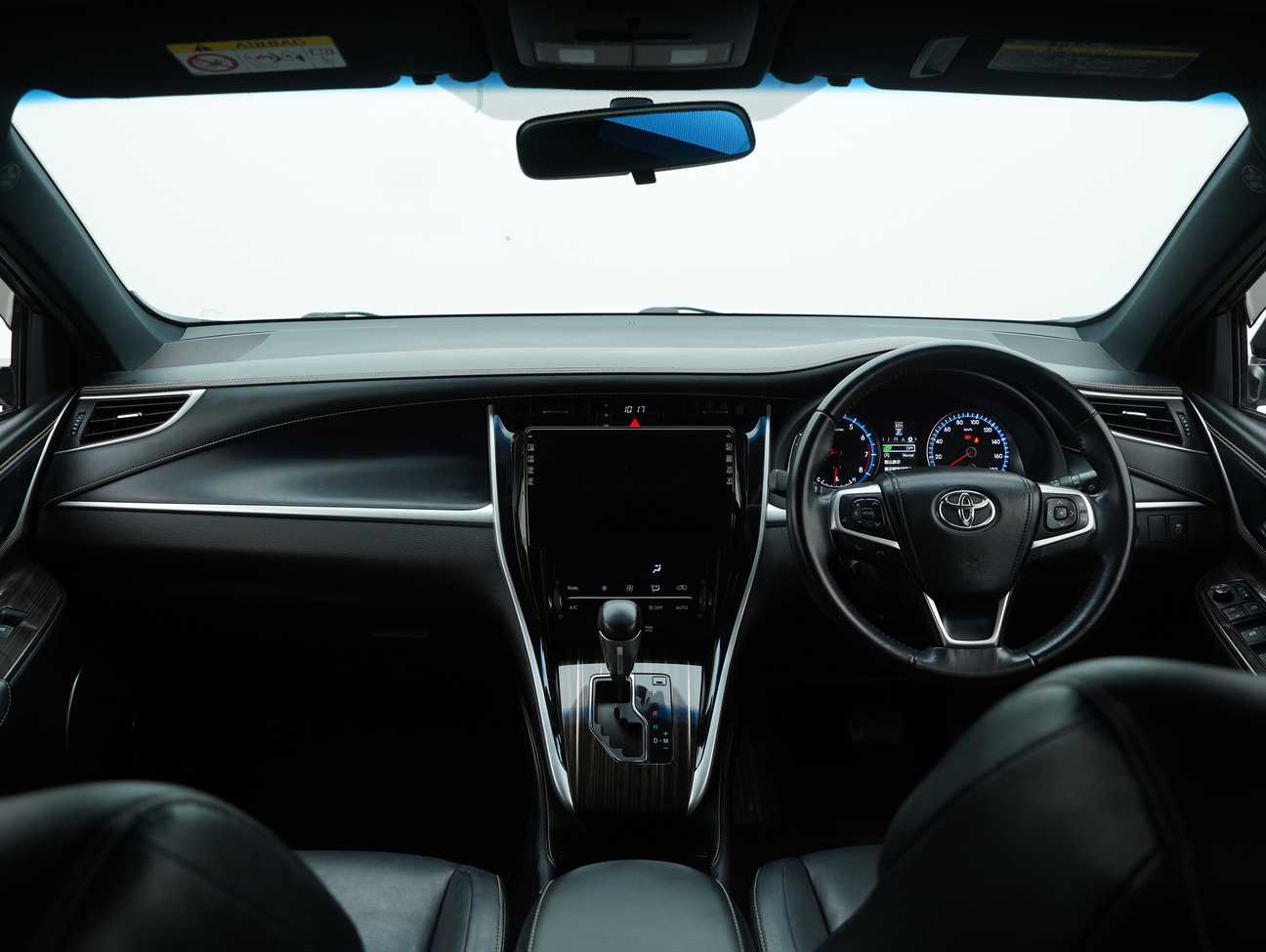 terpakai 2015 Toyota Harrier  2.0
