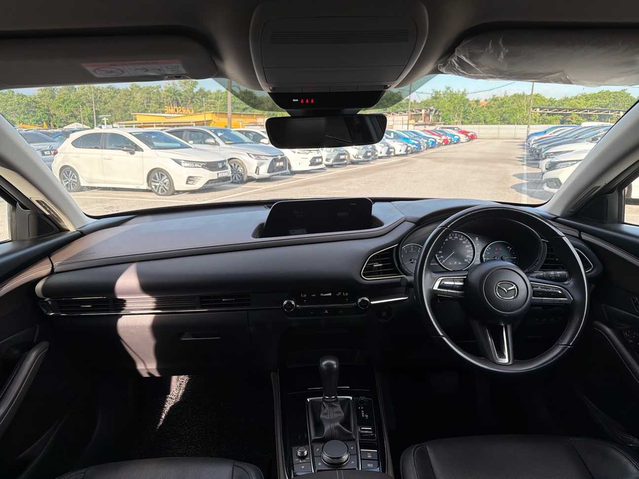 terpakai 2023 Mazda CX-30 SKYACTIV-G High Plus 2.0