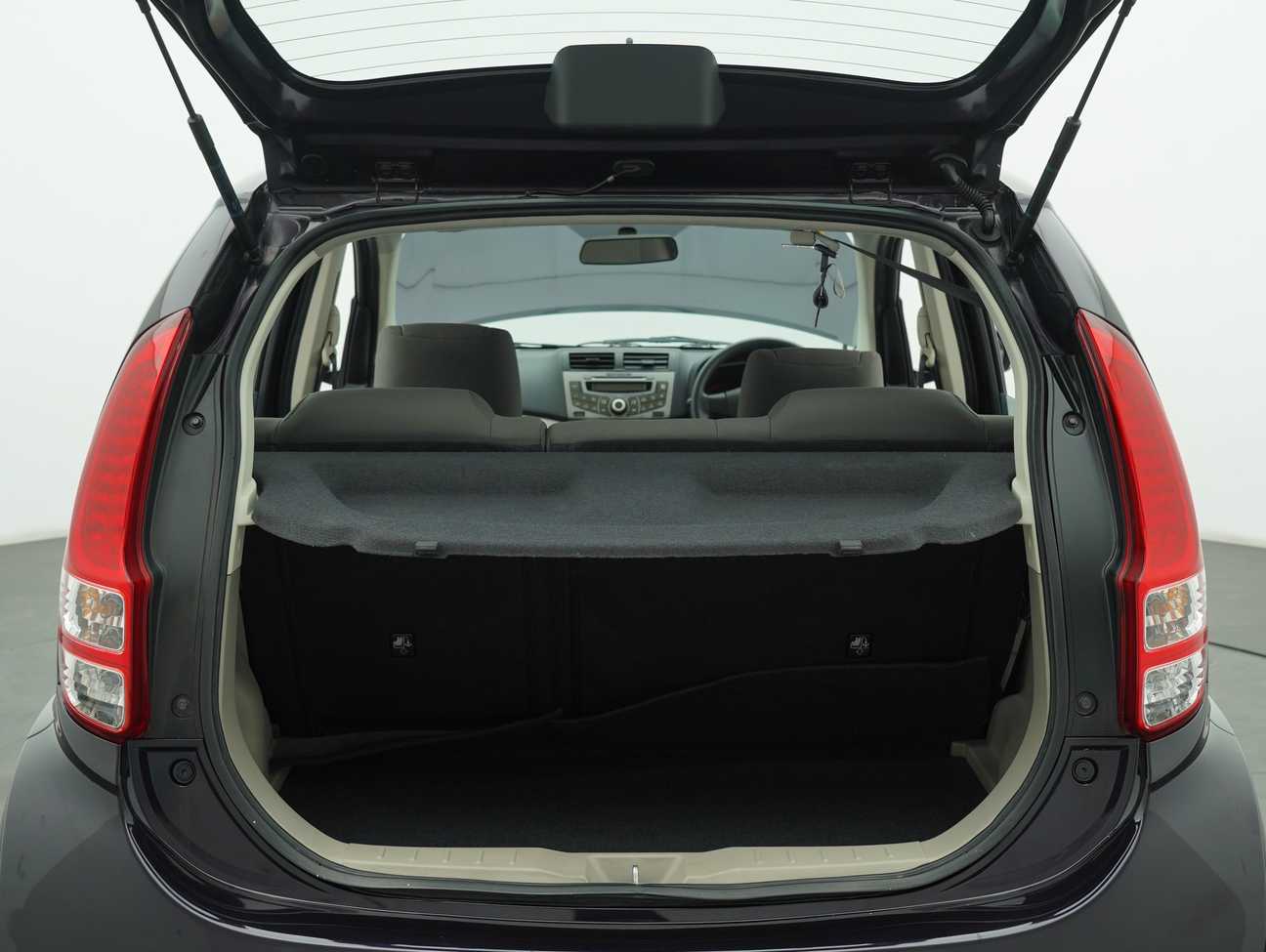 terpakai 2014 Perodua Myvi EZ 1.3