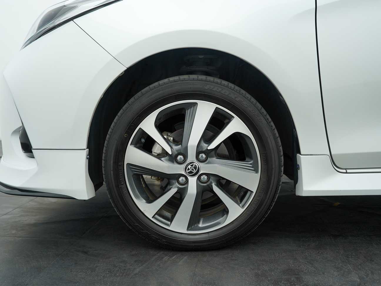 terpakai 2021 Toyota Yaris E 1.5