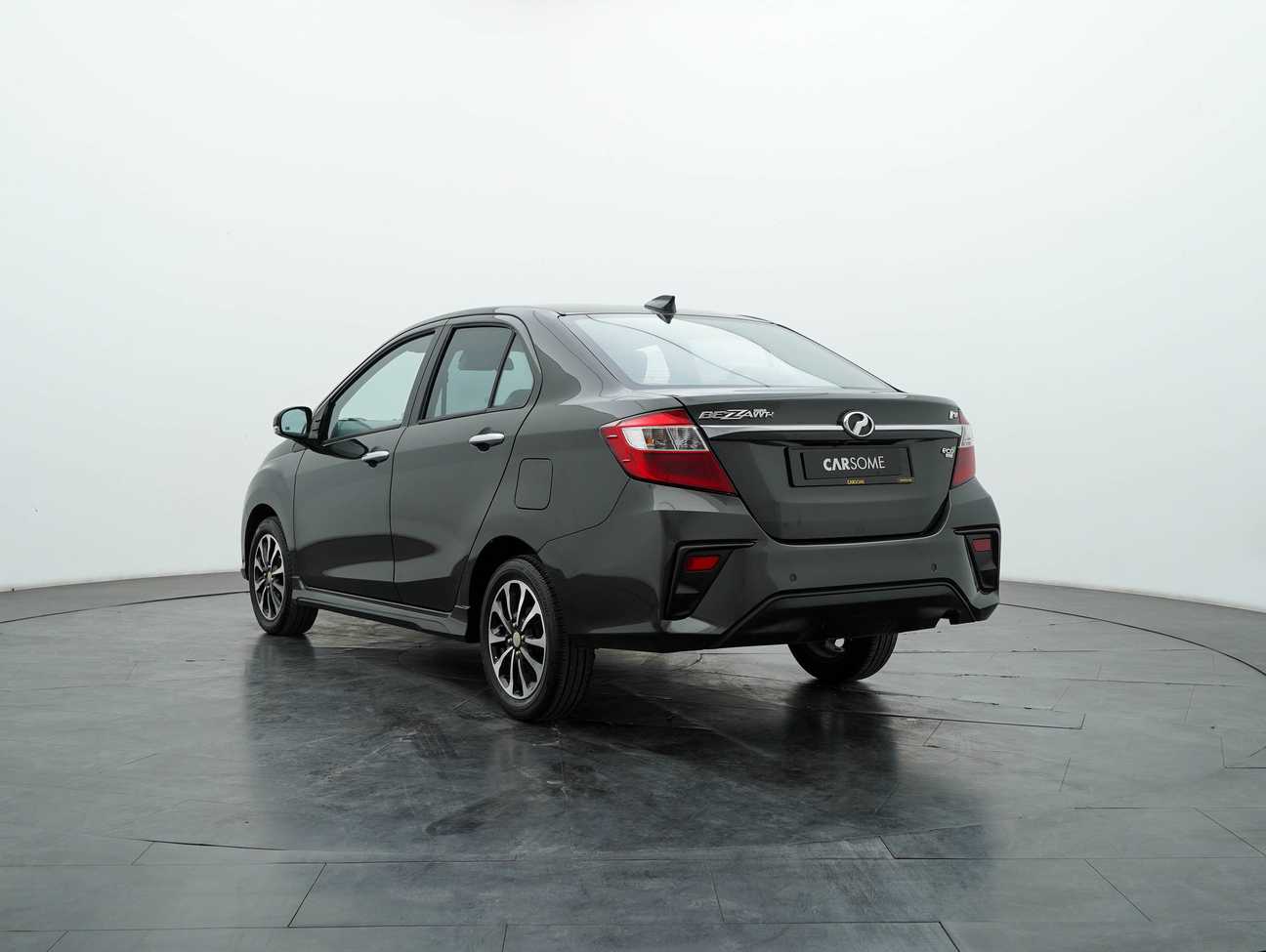 terpakai 2021 Perodua Bezza Advance 1.3