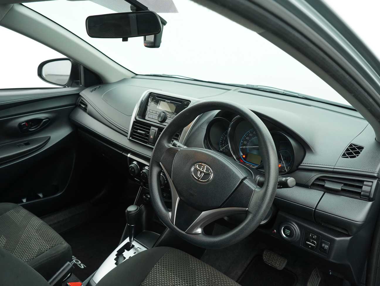 used 2018 Toyota Vios J 1.5