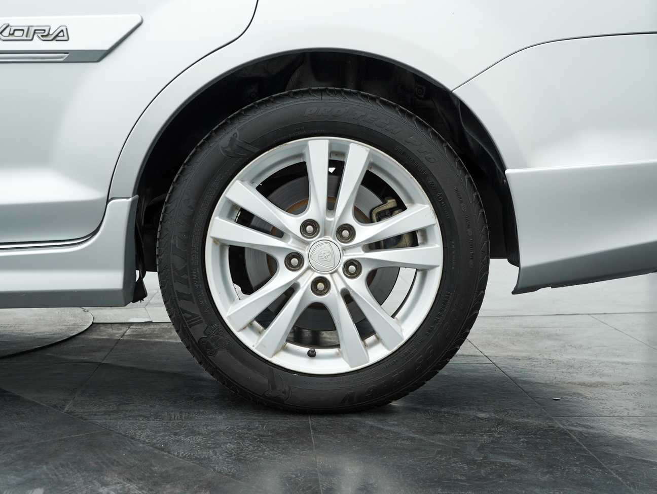 used 2013 Proton Exora Bold CFE Premium 1.6
