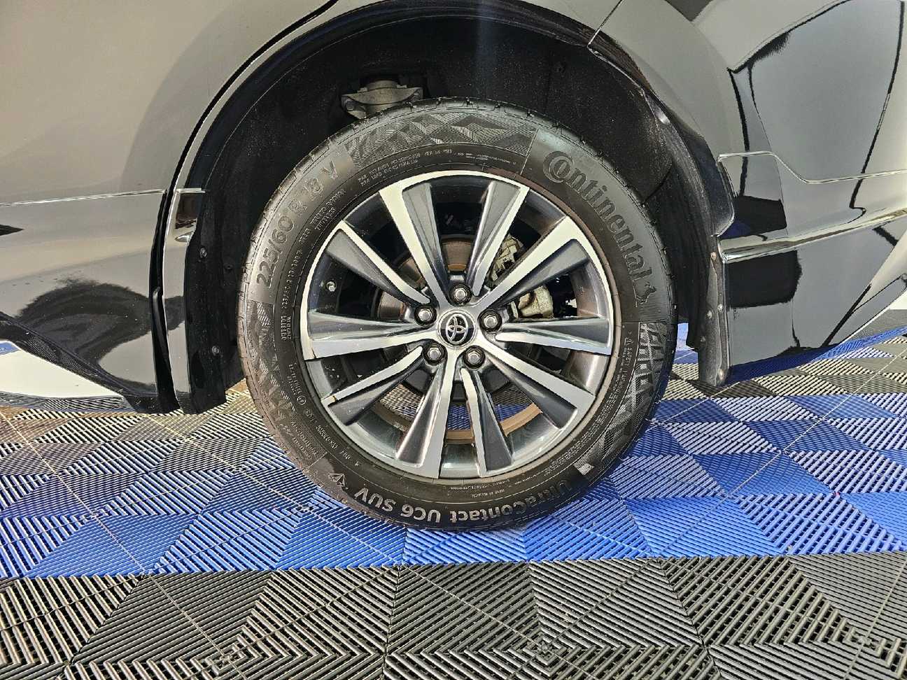 used 2020 Toyota Harrier  2.0