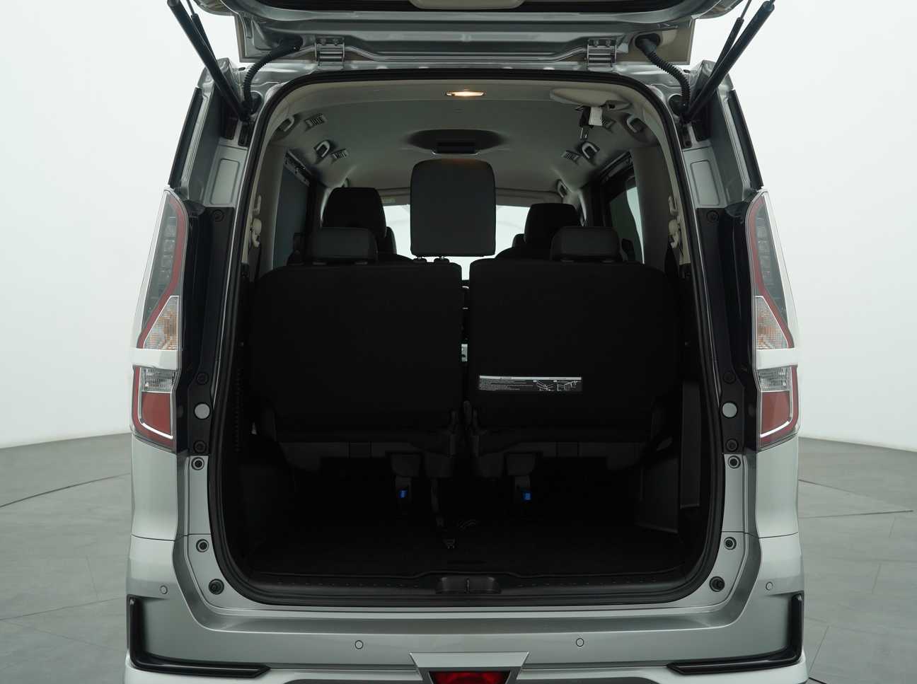 terpakai 2024 Nissan Serena S-Hybrid High-Way Star 2.0
