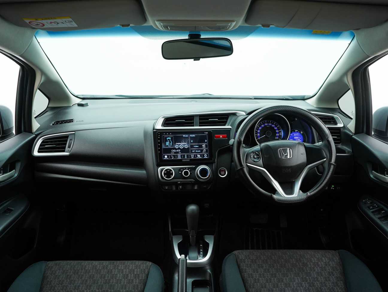 used 2017 Honda Jazz E 1.5