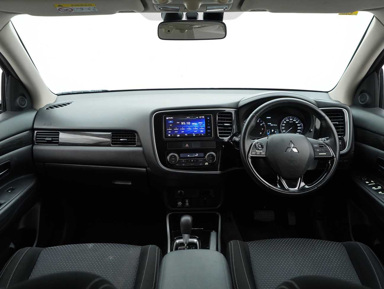 used 2018 Mitsubishi Outlander  2.0