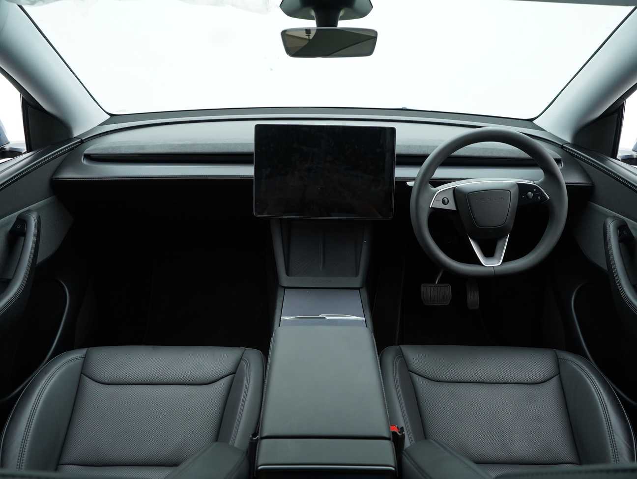 used 2025 Tesla Model Y Standard Range 