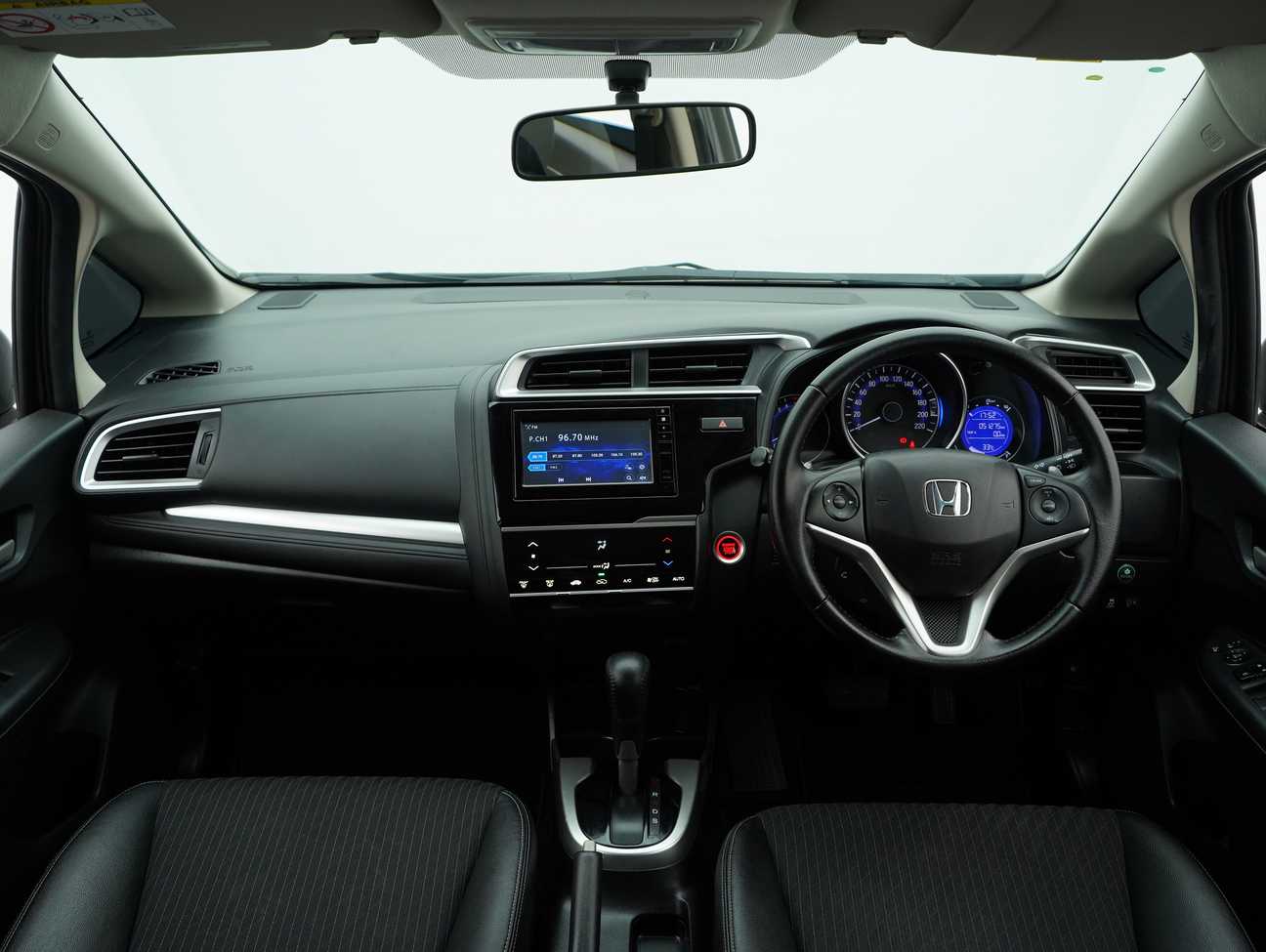 used 2021 Honda Jazz V 1.5