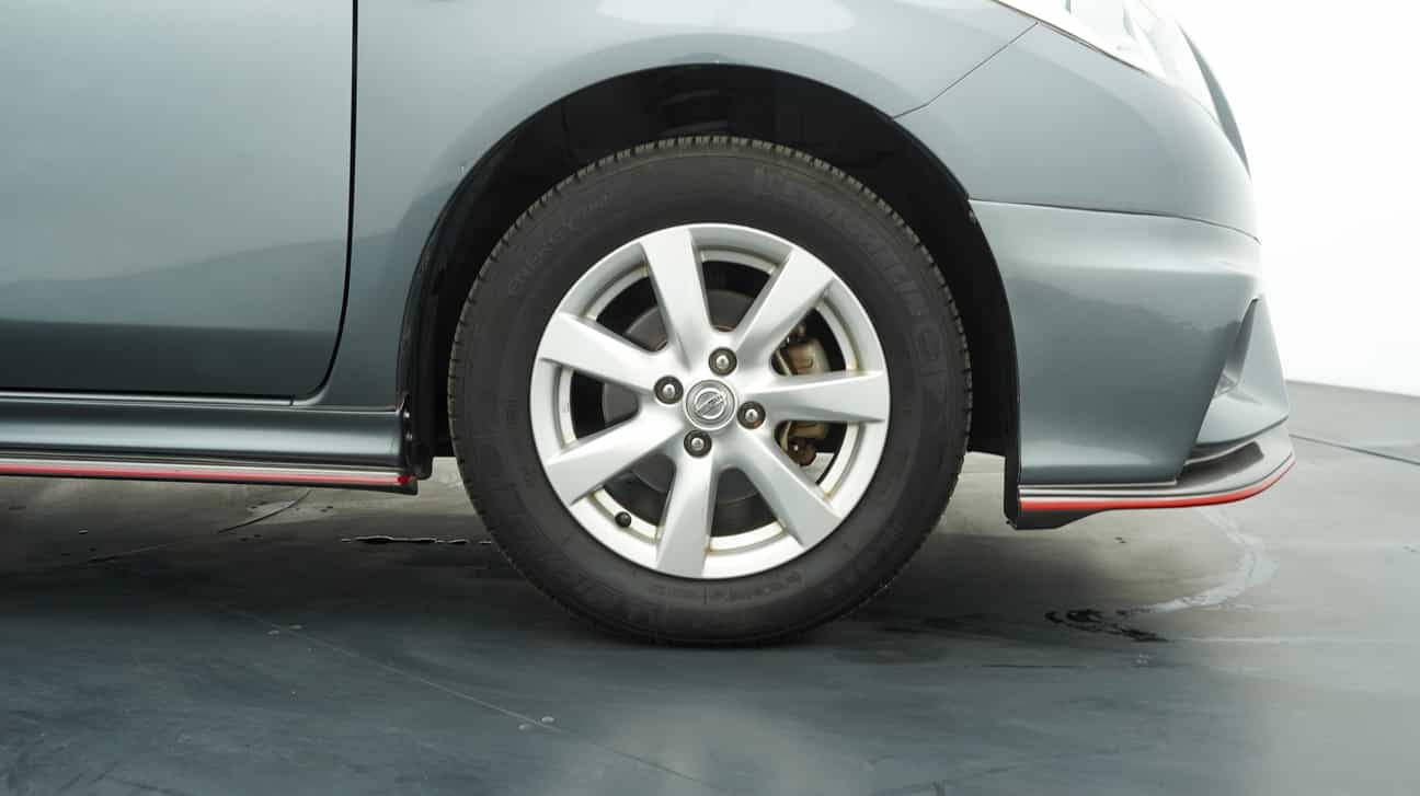 terpakai 2014 Nissan ALMERA E 1.5
