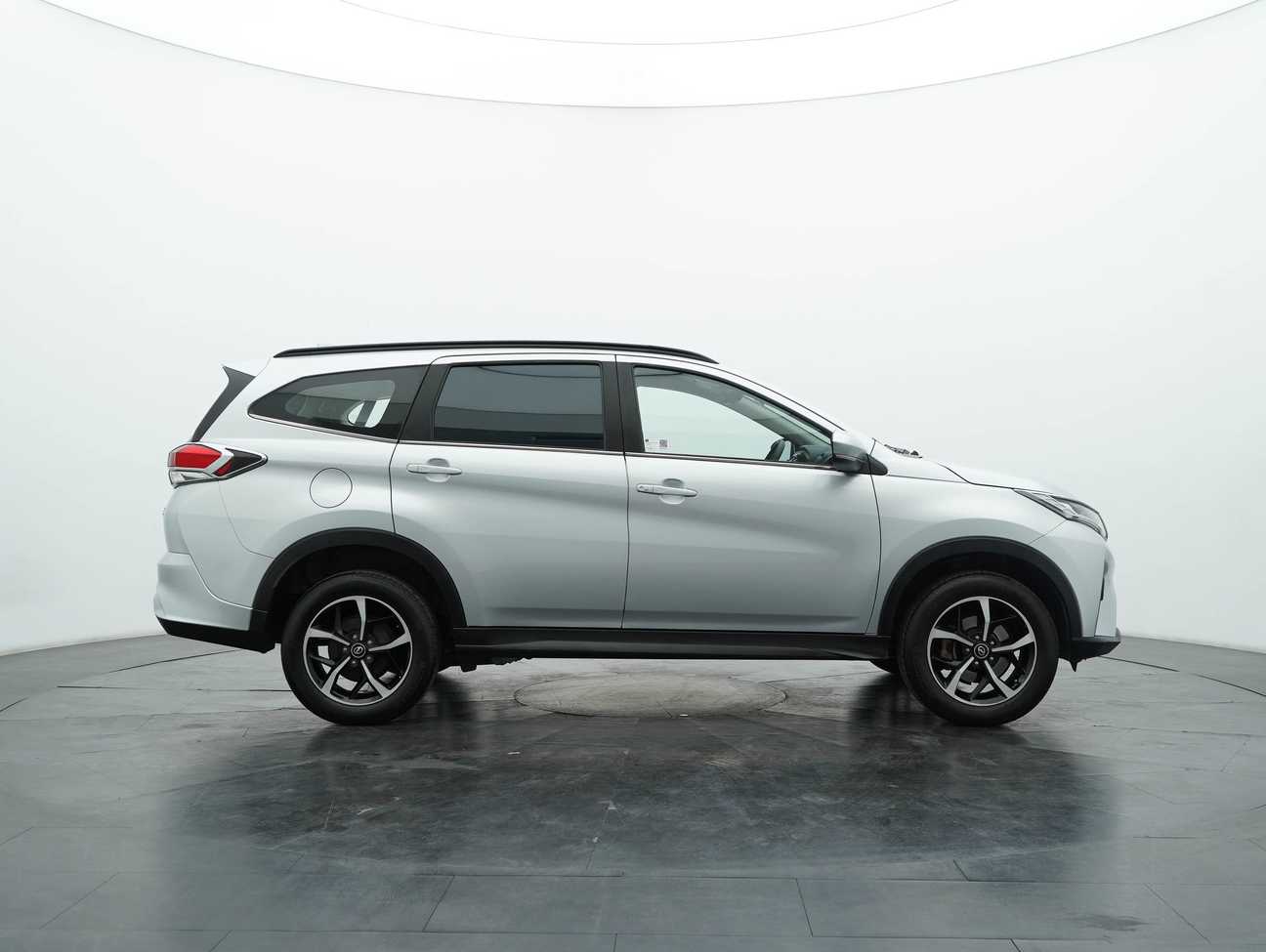 terpakai 2019 Perodua Aruz AV 1.5