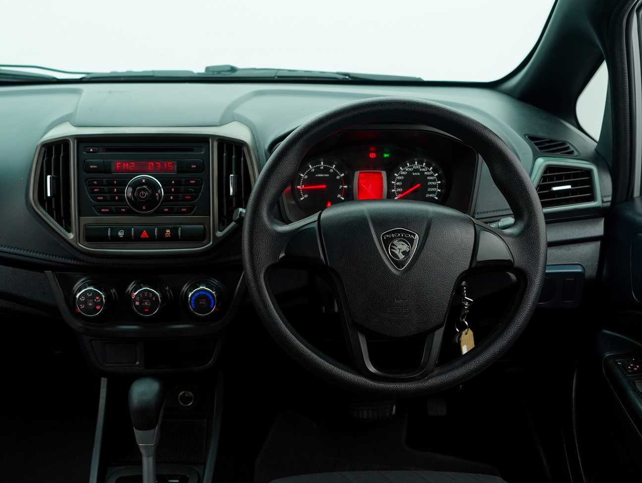 used 2015 Proton Iriz Standard 1.3