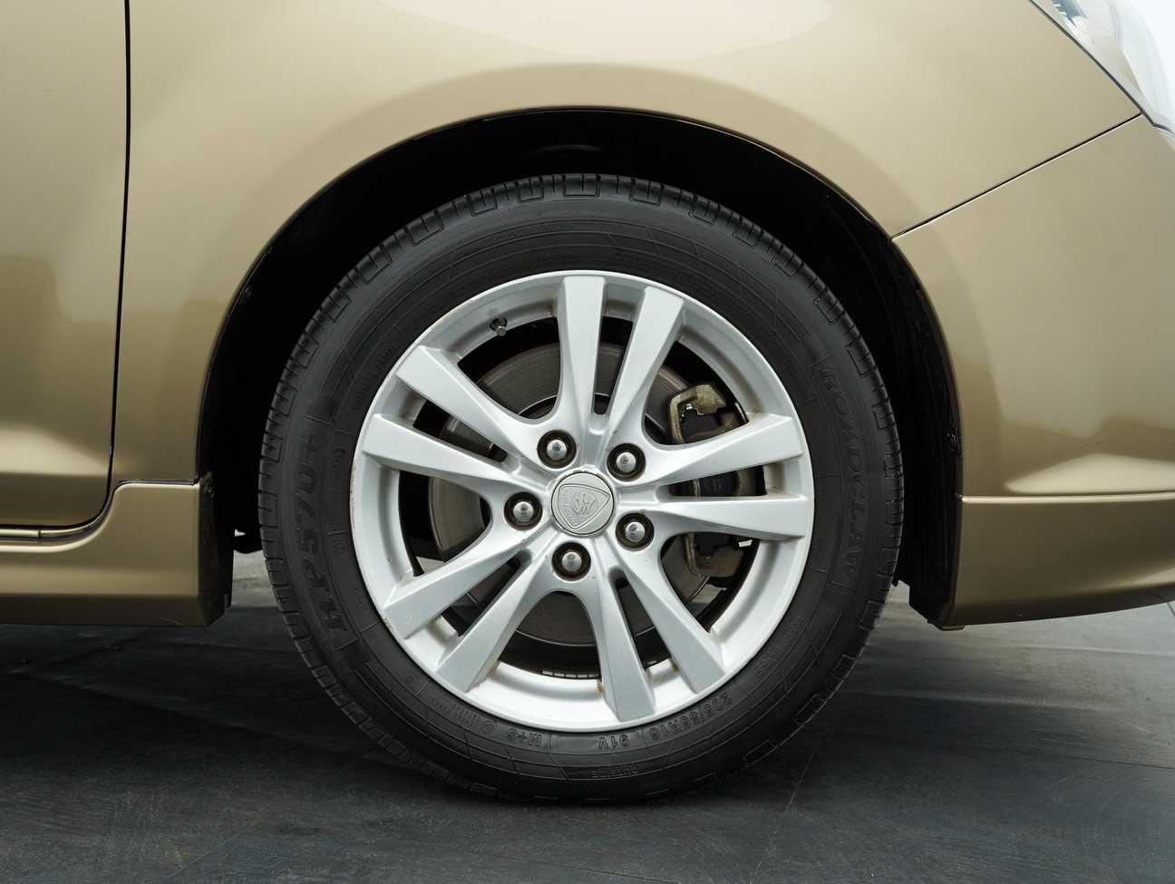 used 2016 Proton Exora Executive 1.6