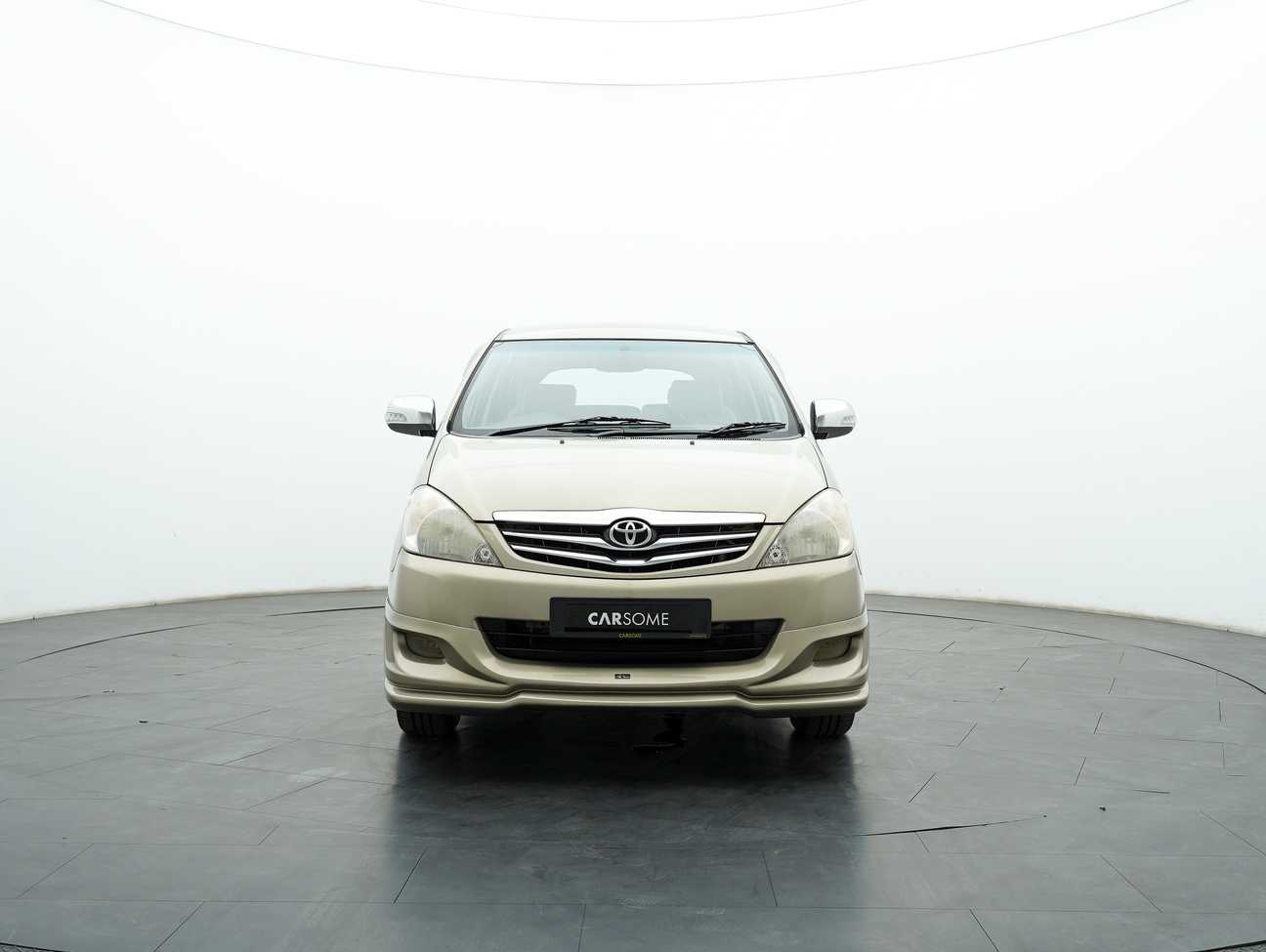 used 2011 Toyota Innova G 2.0