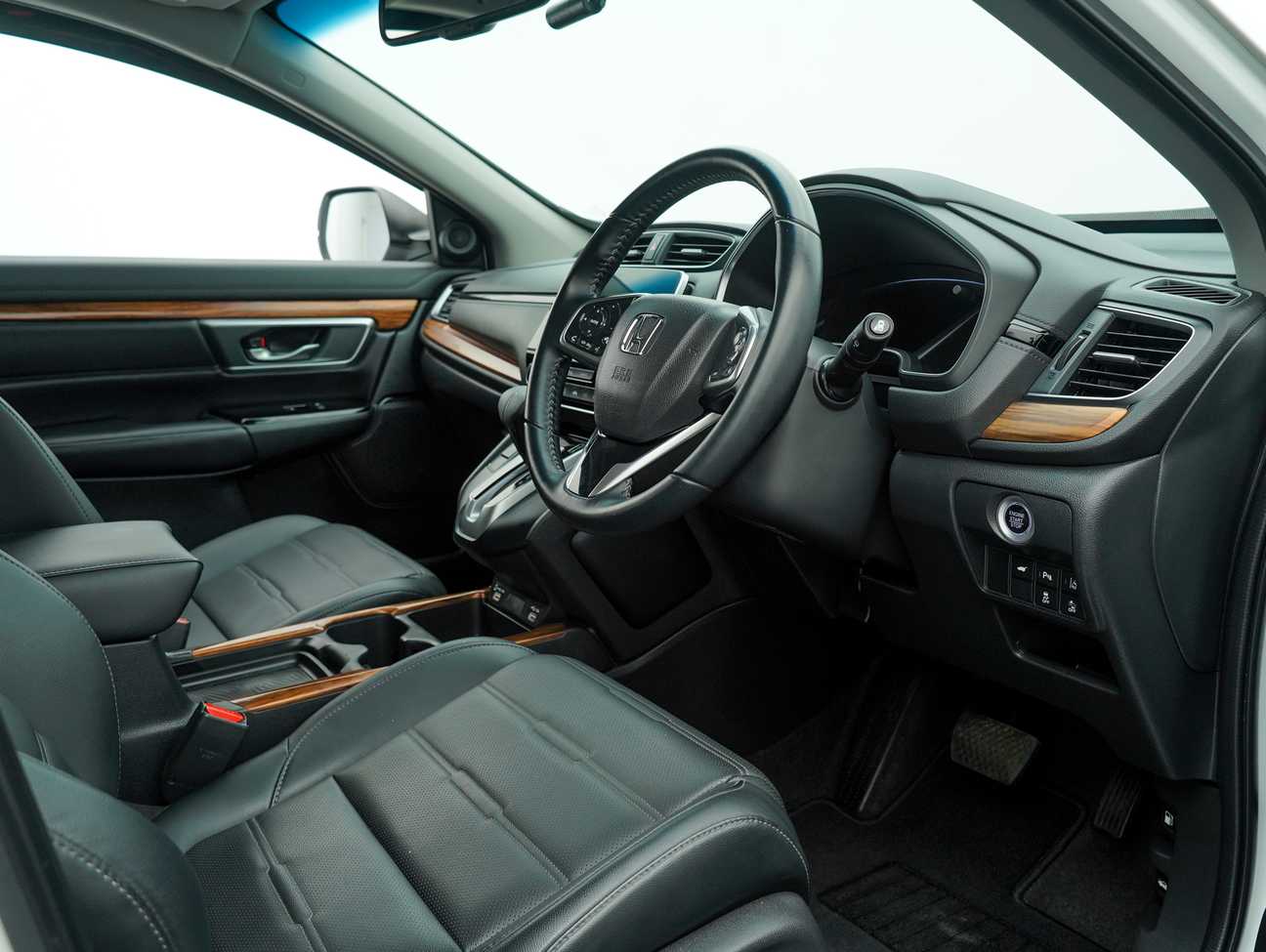 terpakai 2022 Honda CR-V TC-P VTEC 1.5