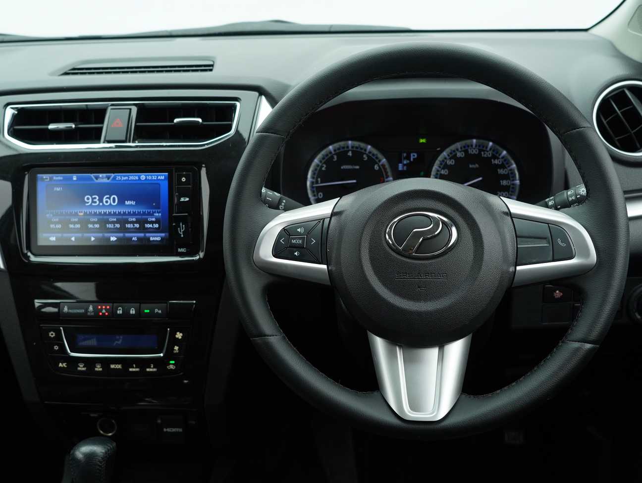 terpakai 2022 Perodua Aruz AV 1.5