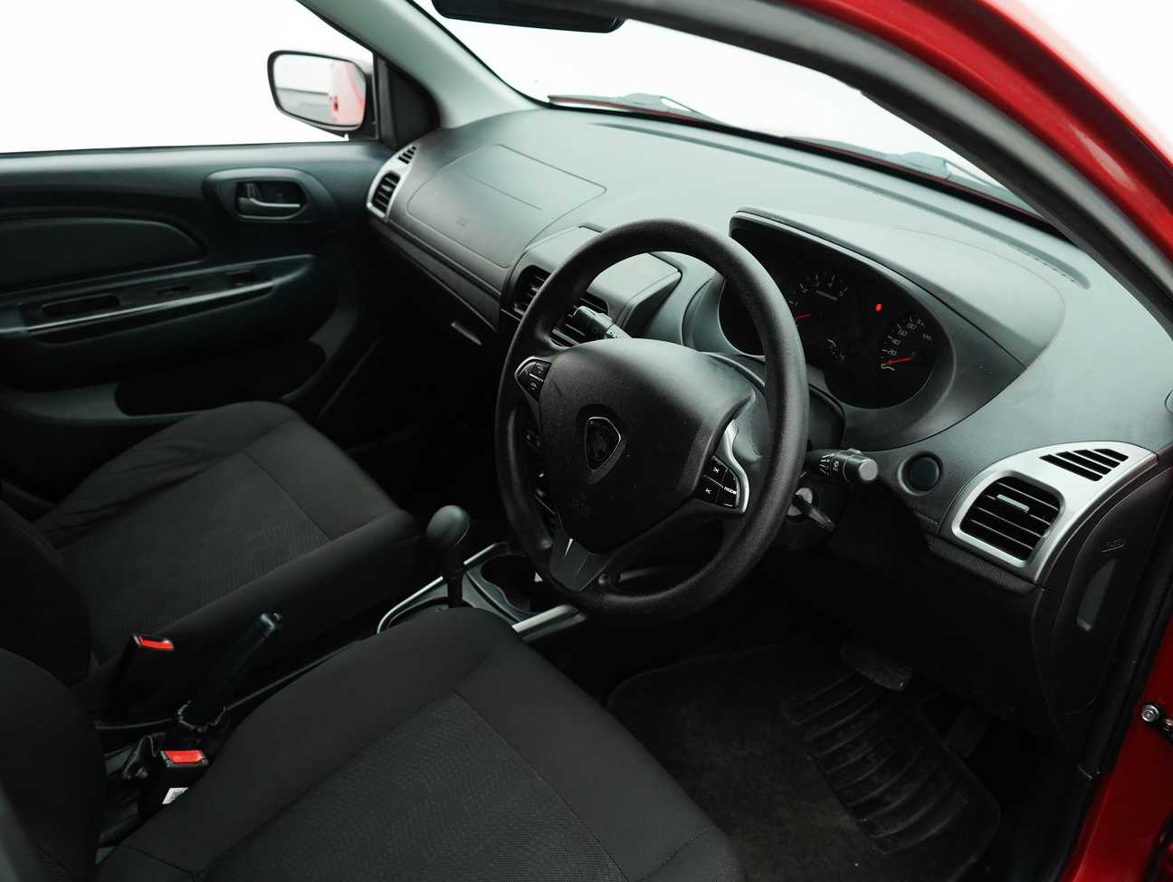 terpakai 2019 Proton Saga Premium 1.3