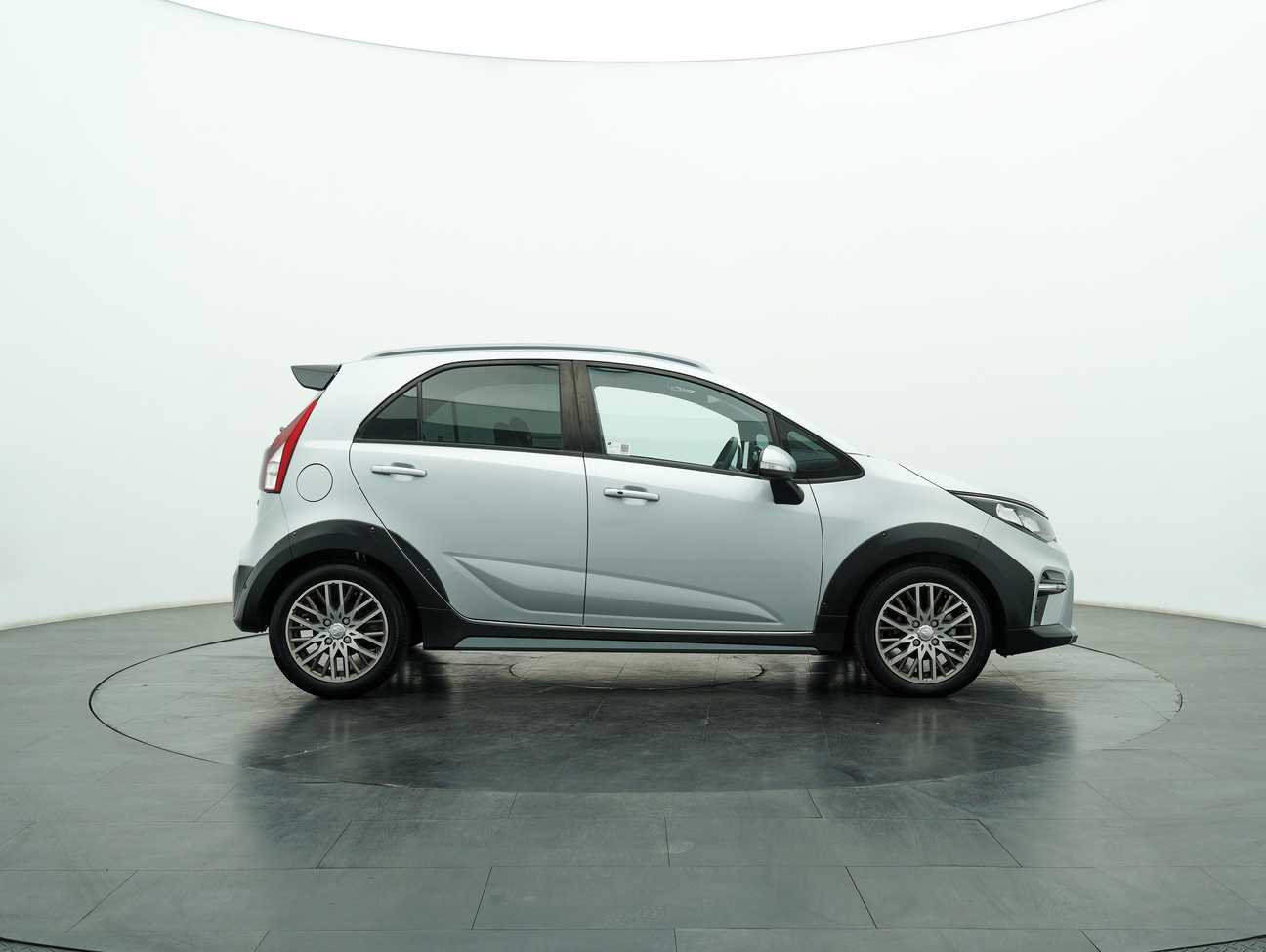 used 2023 Proton Iriz Active 1.6